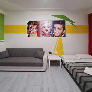  Apartment Re Di