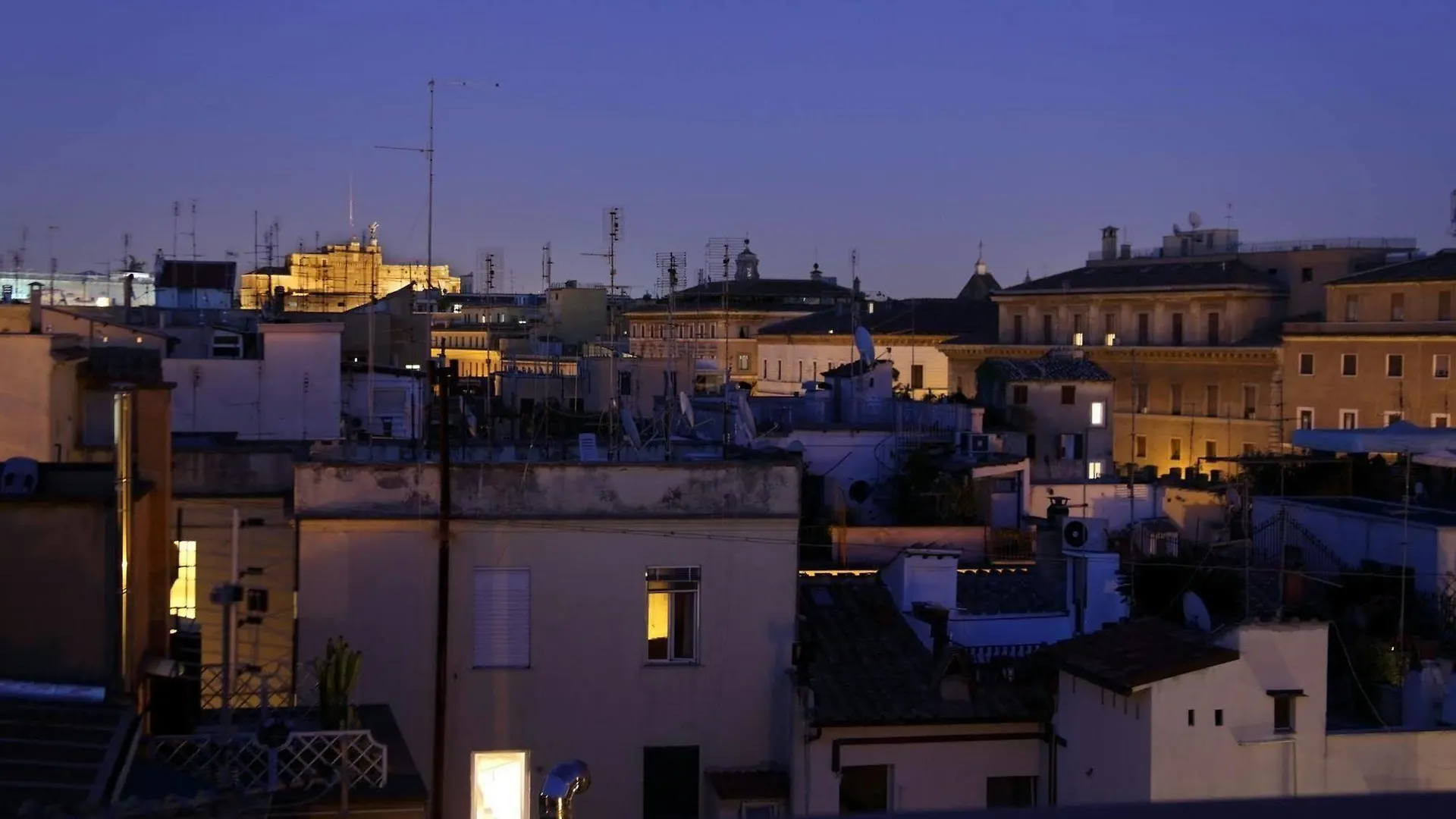 Relais Vatican View Rome 2*,
